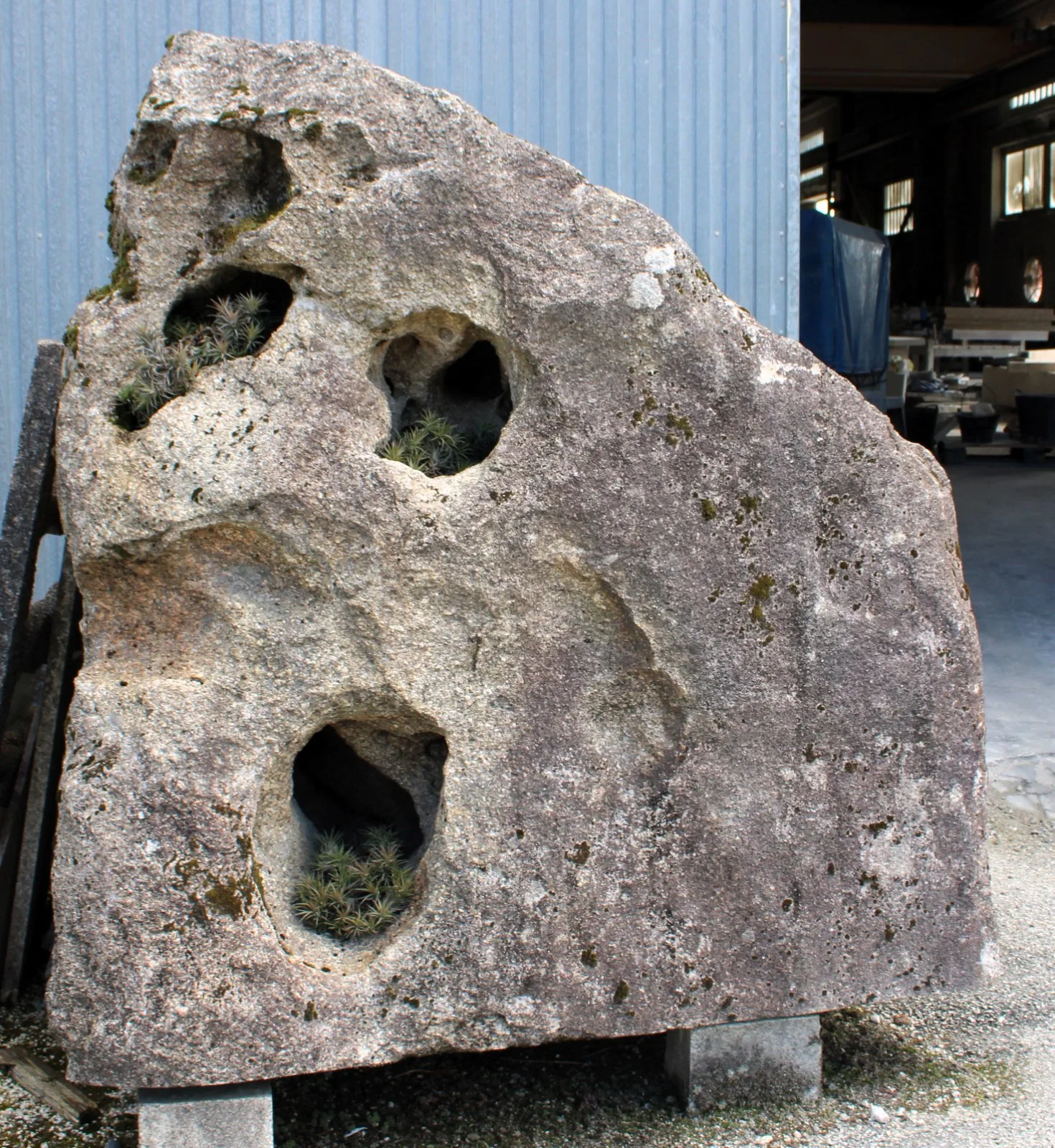 Piedra natural modelo 11 para jardín