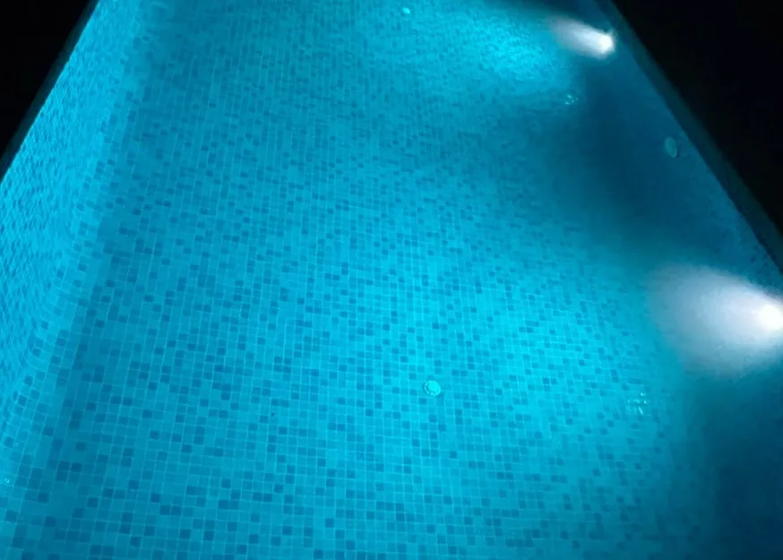 Piscina en Baión